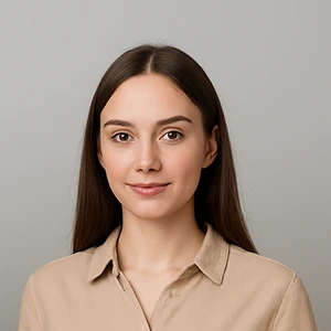 Лиза Воронова